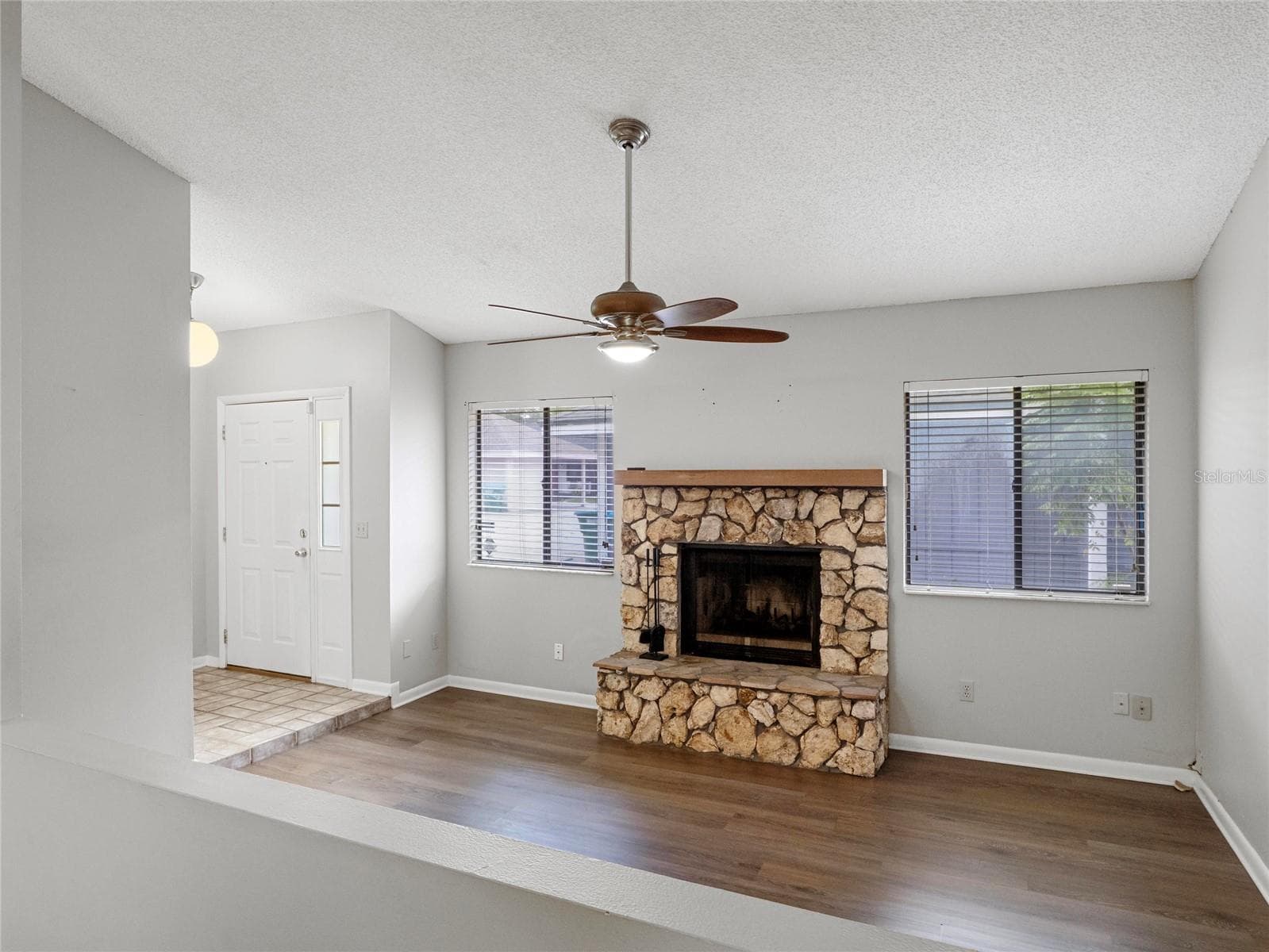 Townhouse at 728 RIDGEWOOD WAY, WINTER SPRINGS, photo 4 of 25