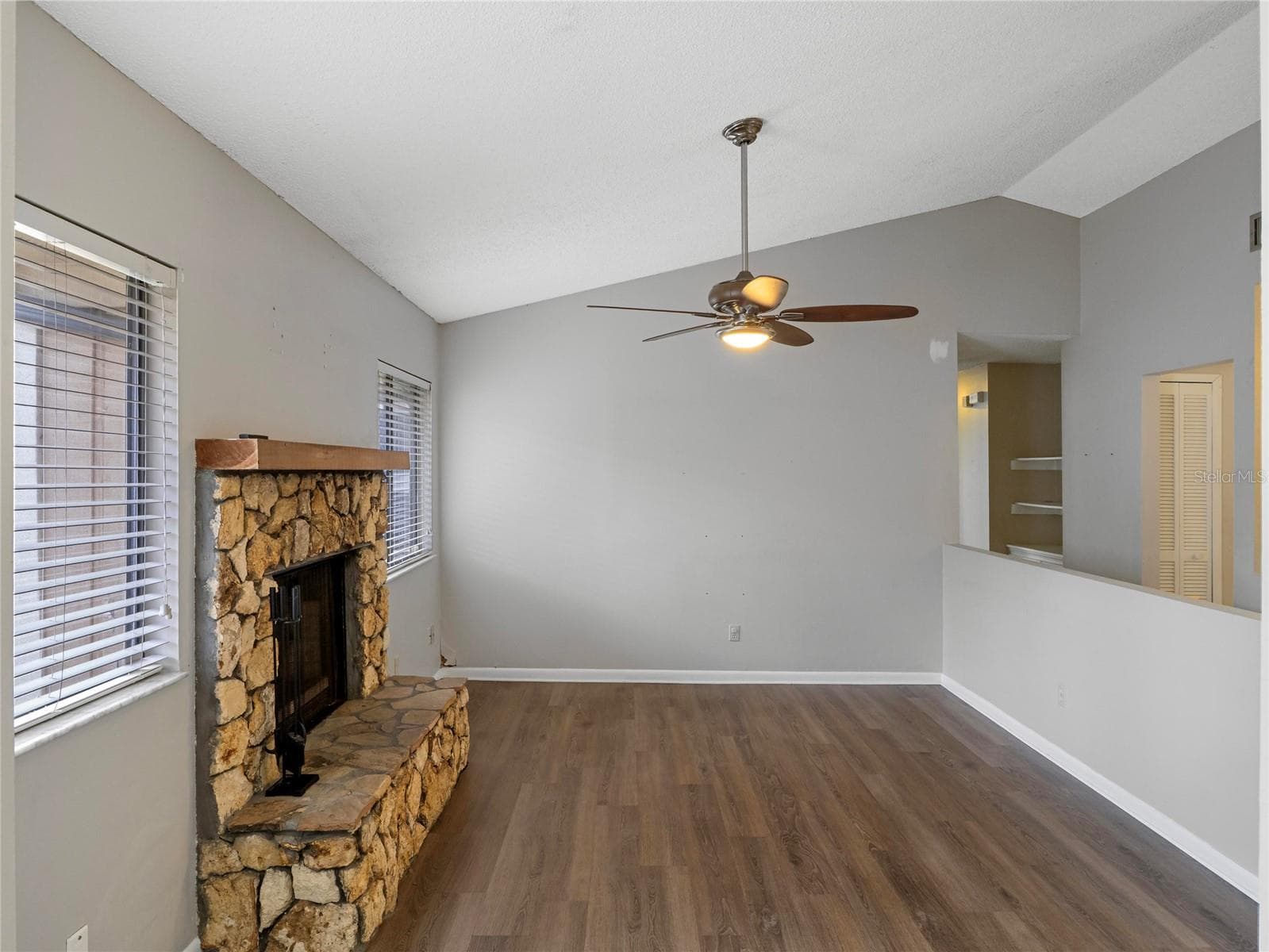 Townhouse at 728 RIDGEWOOD WAY, WINTER SPRINGS, photo 5 of 25