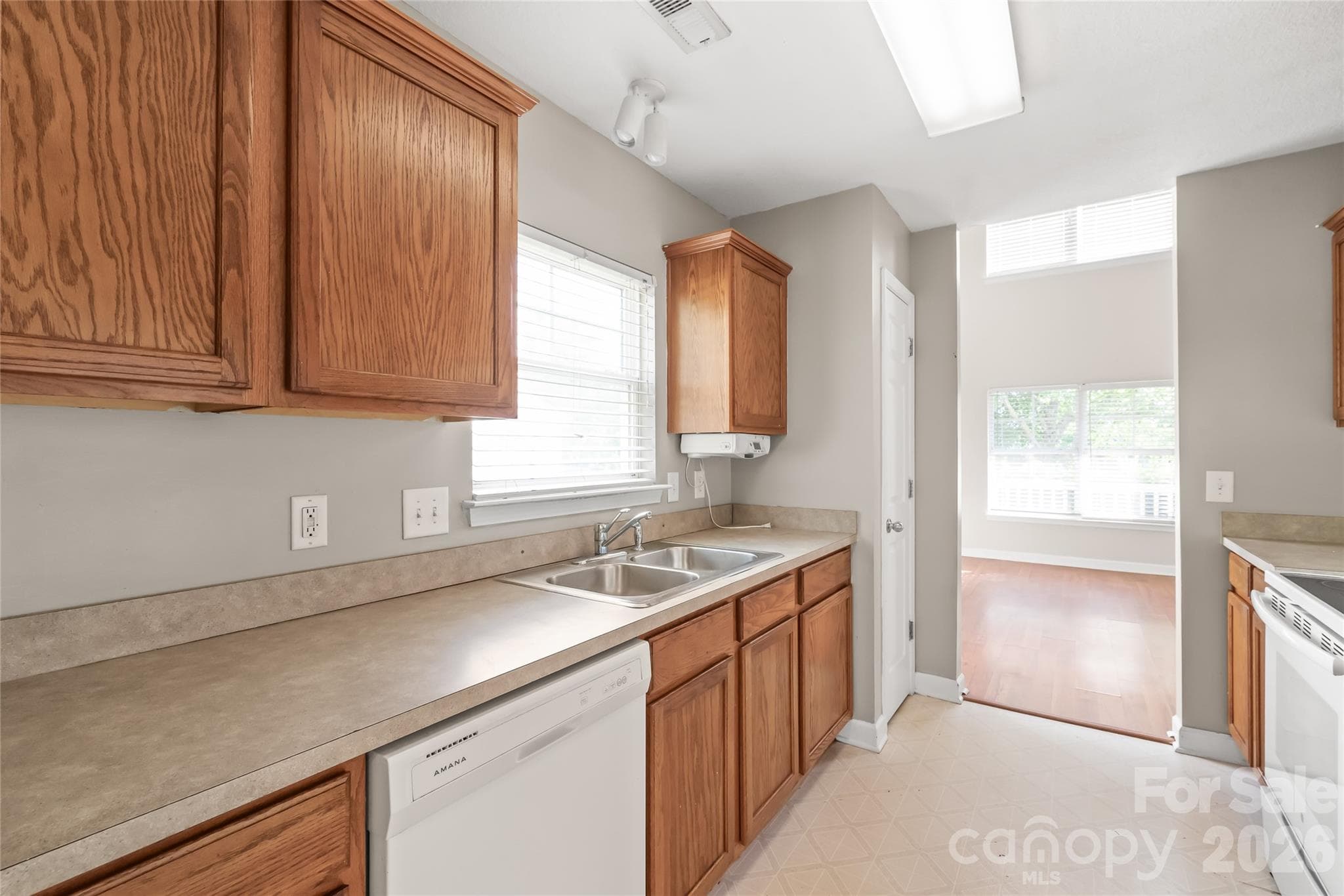 Single Family Residence at 831 Sinclair Drive, Monroe, photo 9 of 21