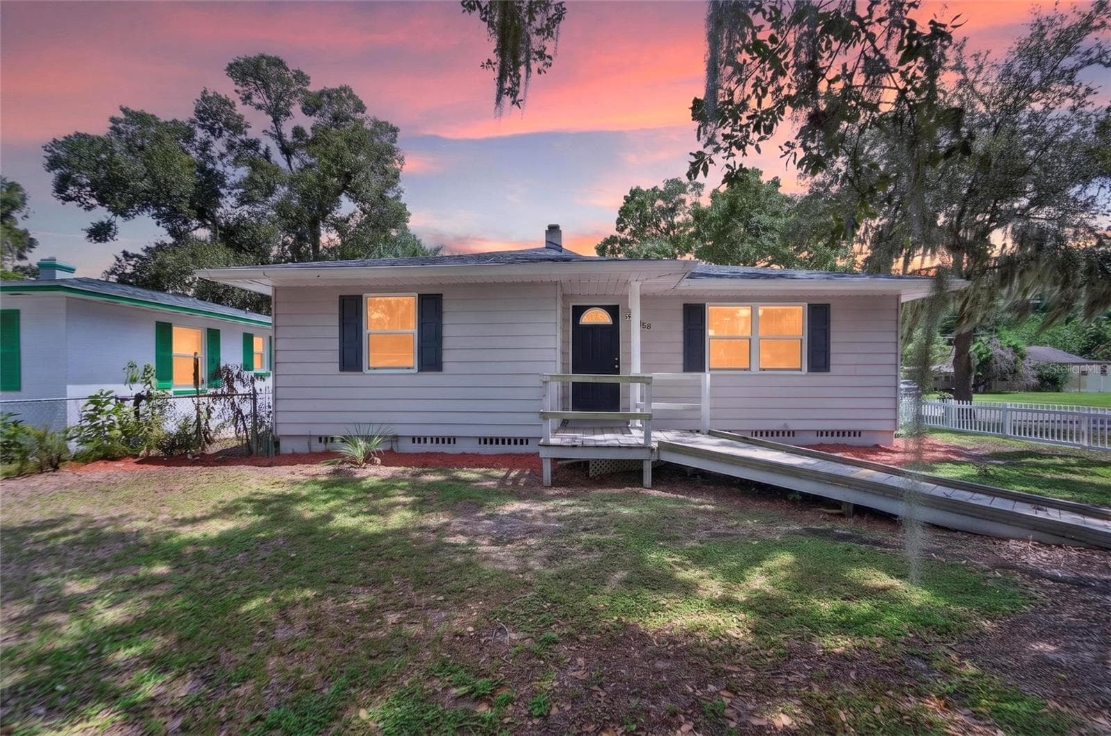 Single Family Residence at 703 INTERLACHEN PKWY, LAKELAND, photo 8 of 69