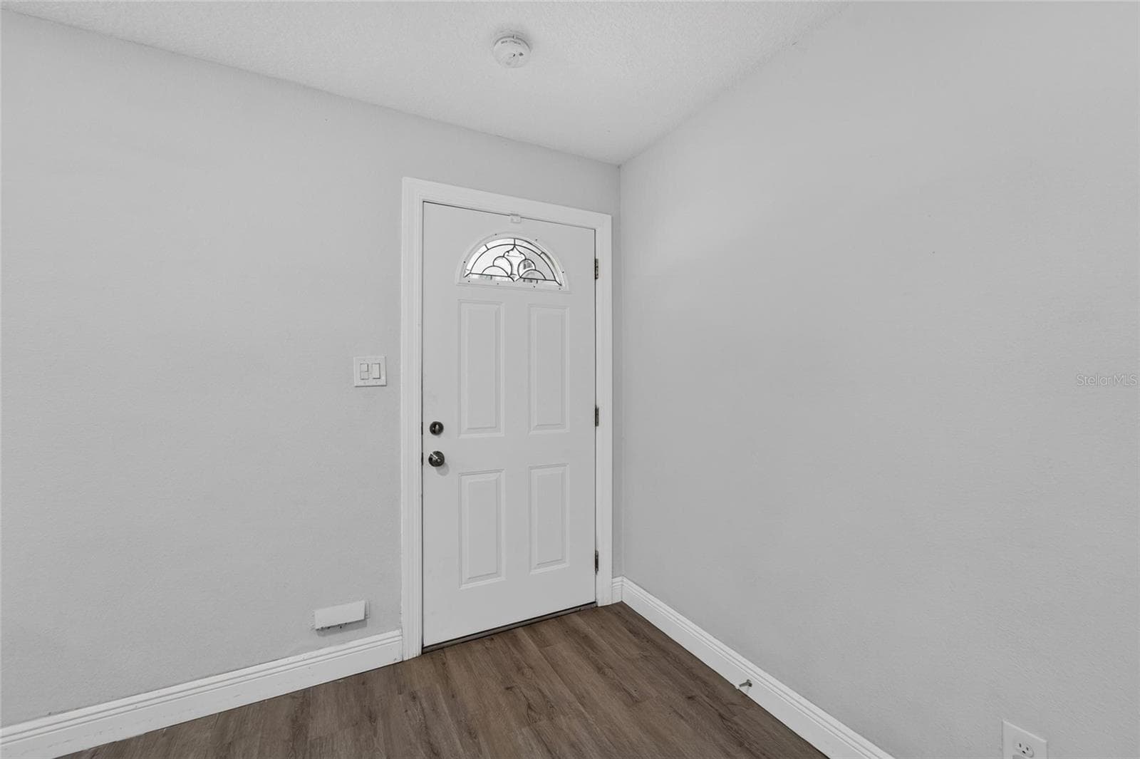 Single Family Residence at 703 INTERLACHEN PKWY, LAKELAND, photo 17 of 69