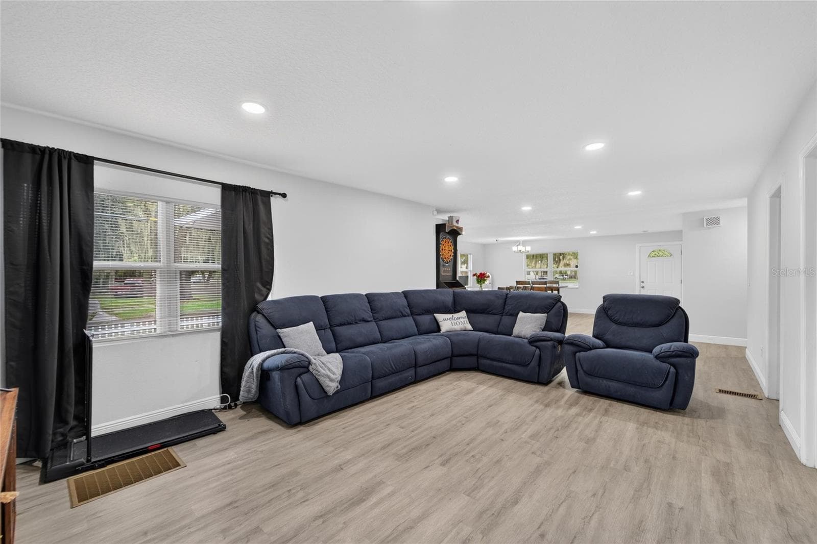 Single Family Residence at 703 INTERLACHEN PKWY, LAKELAND, photo 31 of 69