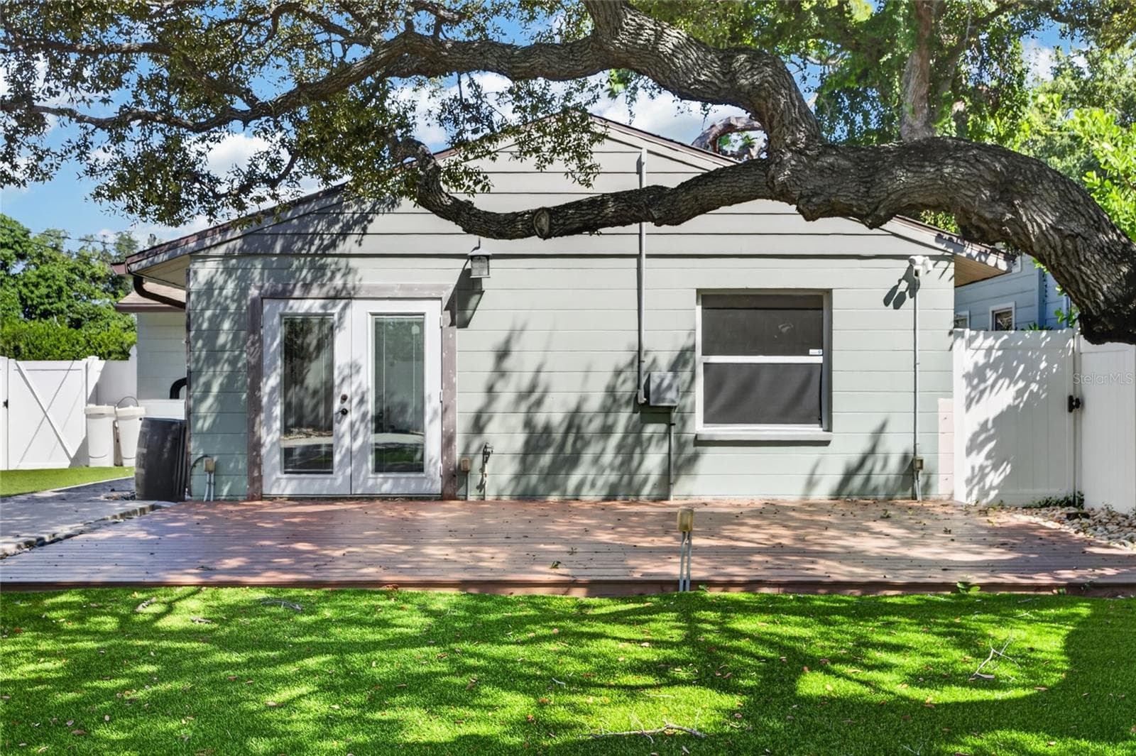 Single Family Residence at 2138 7TH AVE N, ST PETERSBURG, photo 31 of 49