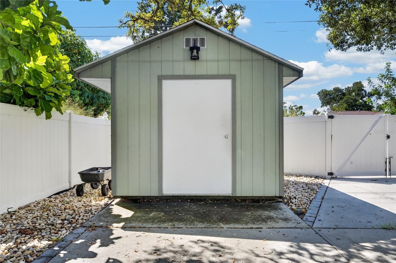 Single Family Residence at 2138 7TH AVE N, ST PETERSBURG, photo 34 of 49