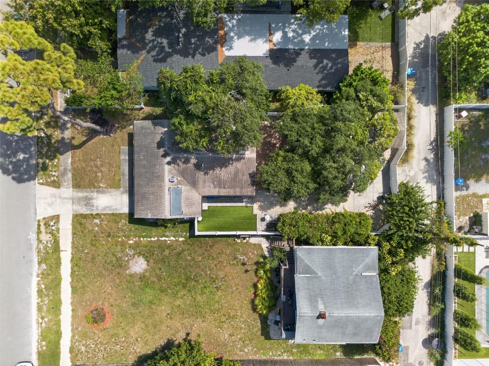 Single Family Residence at 2138 7TH AVE N, ST PETERSBURG, photo 36 of 49