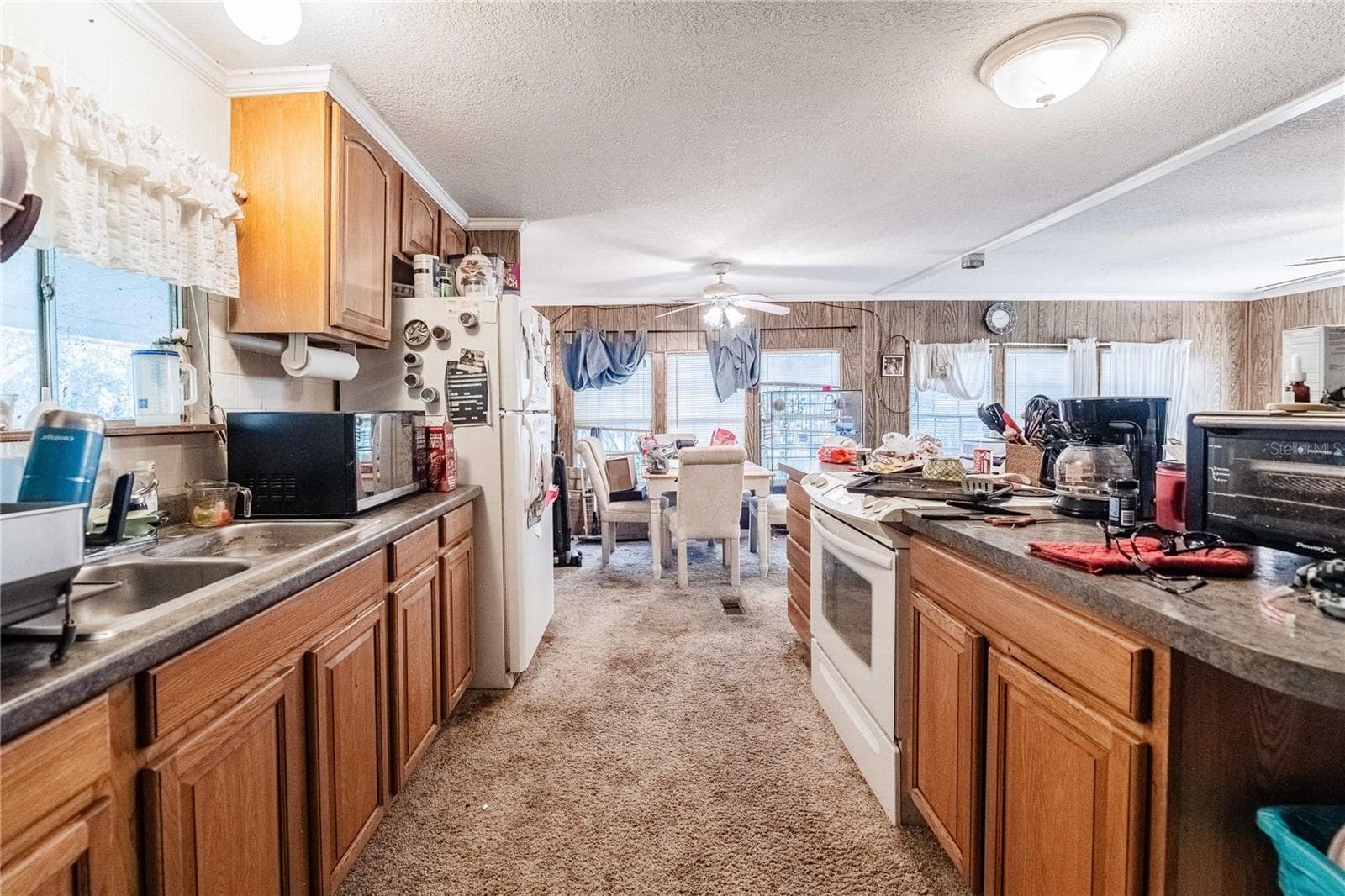 Mobile Home at 3319 ALPHA LN, LAKE WALES, photo 4 of 27