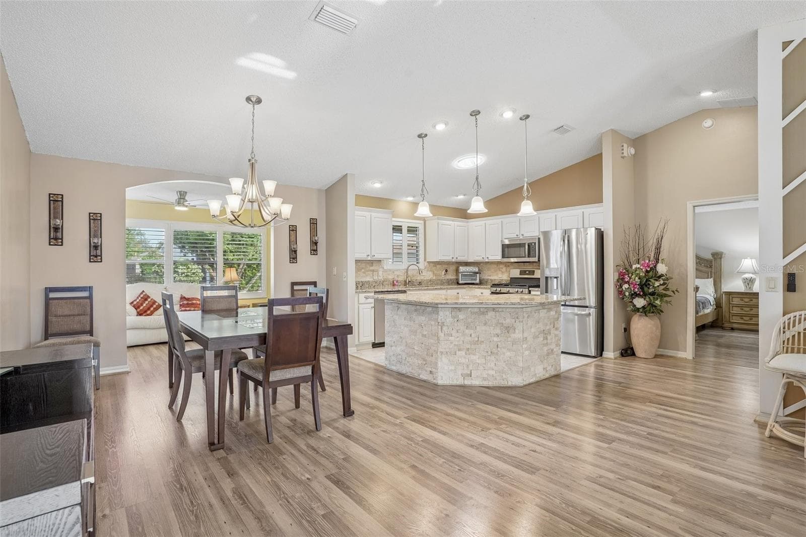 Dining Room Left Kitchen Right - 928 EASTMONT CT, THE VILLAGES