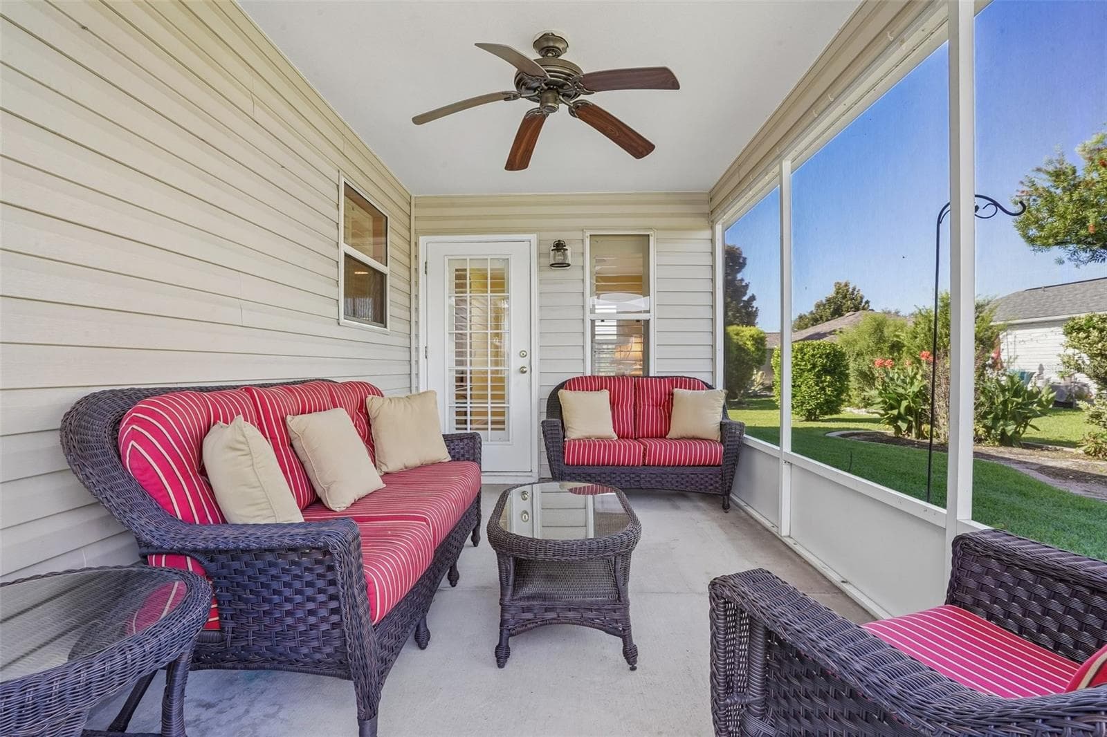 Screen Enclosed Lanai - 928 EASTMONT CT, THE VILLAGES
