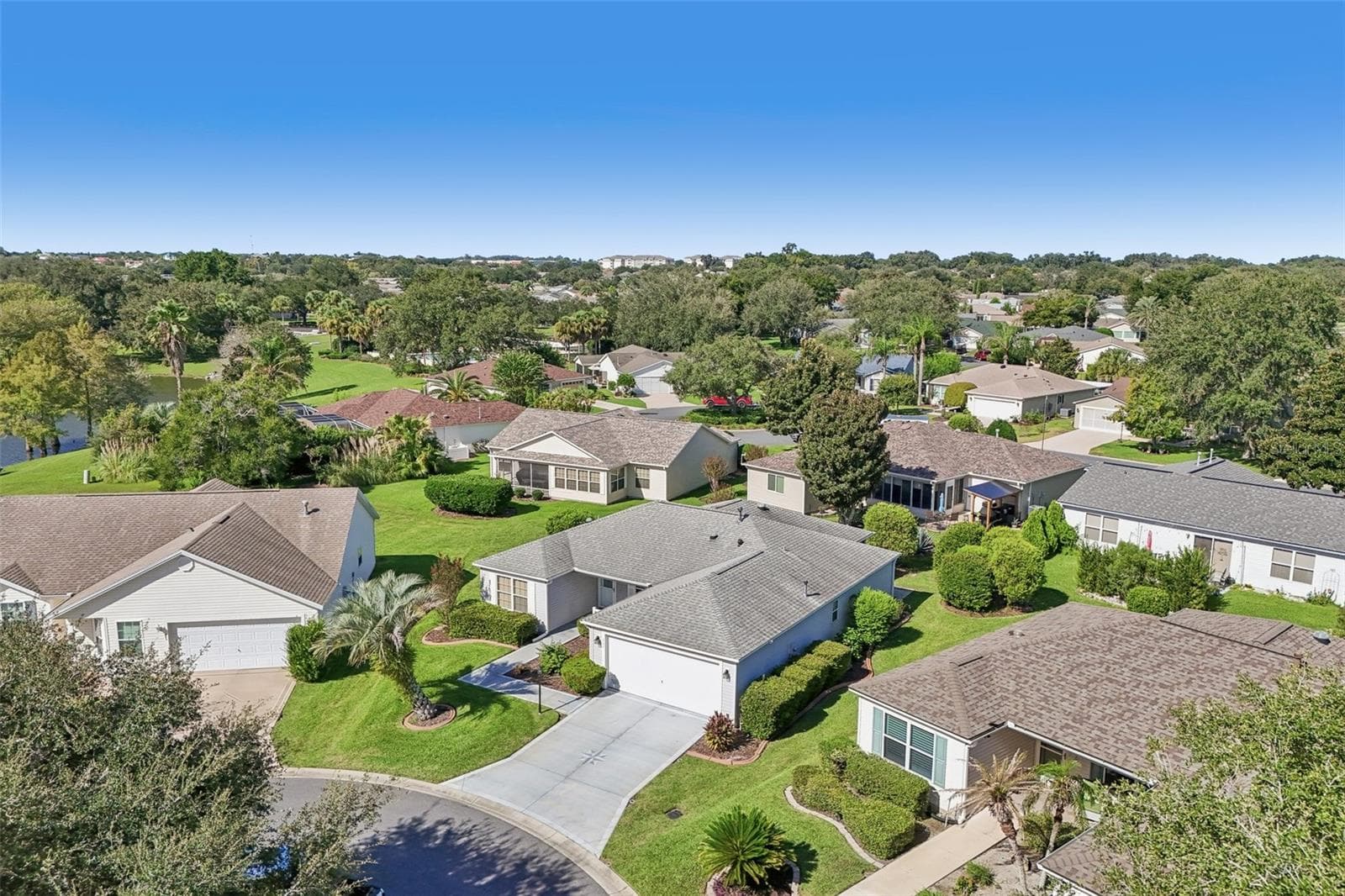 Aerial Right Front - 928 EASTMONT CT, THE VILLAGES