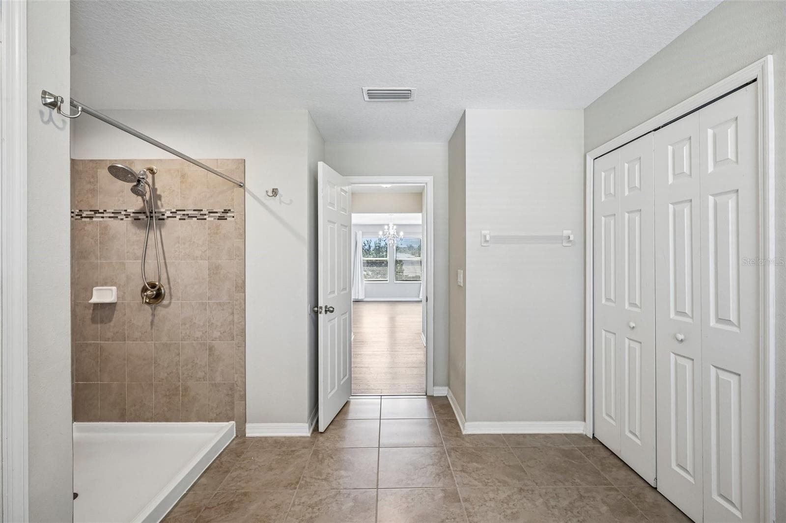 Single Family Residence at 18576 OBREGAN DR, SPRING HILL, photo 29 of 60