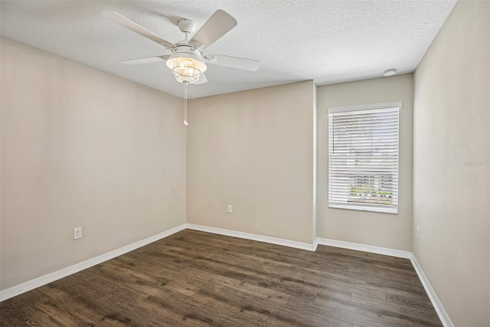 Single Family Residence at 18576 OBREGAN DR, SPRING HILL, photo 34 of 60