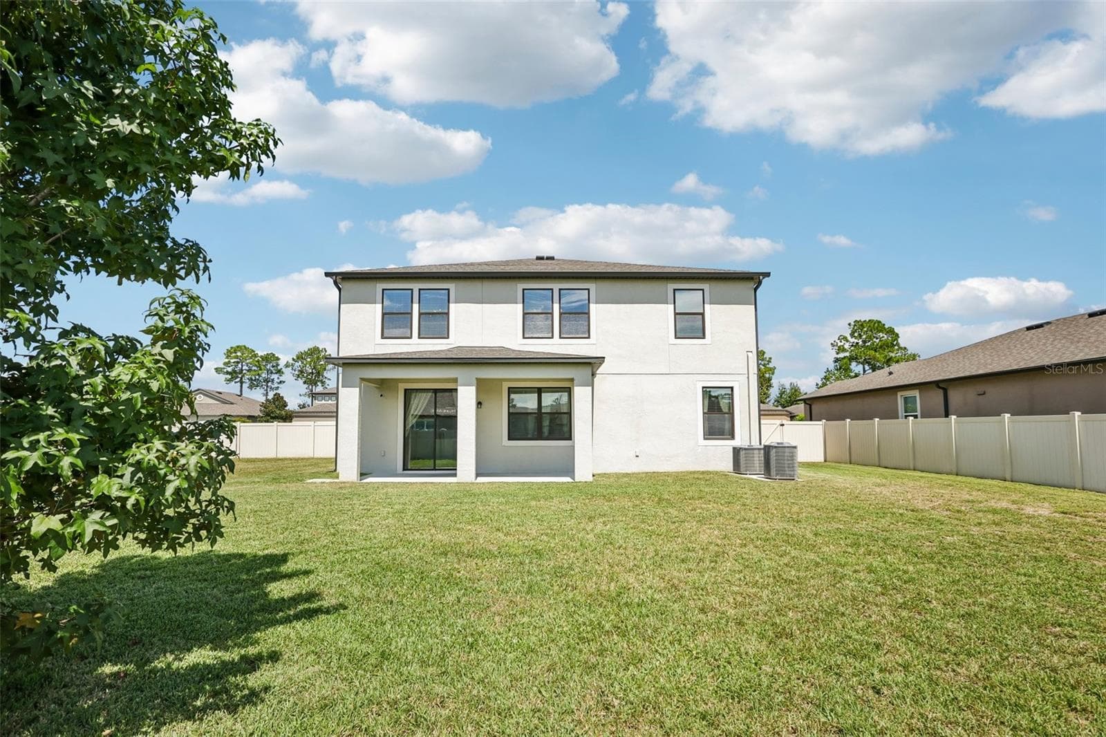 Single Family Residence at 18576 OBREGAN DR, SPRING HILL, photo 44 of 60