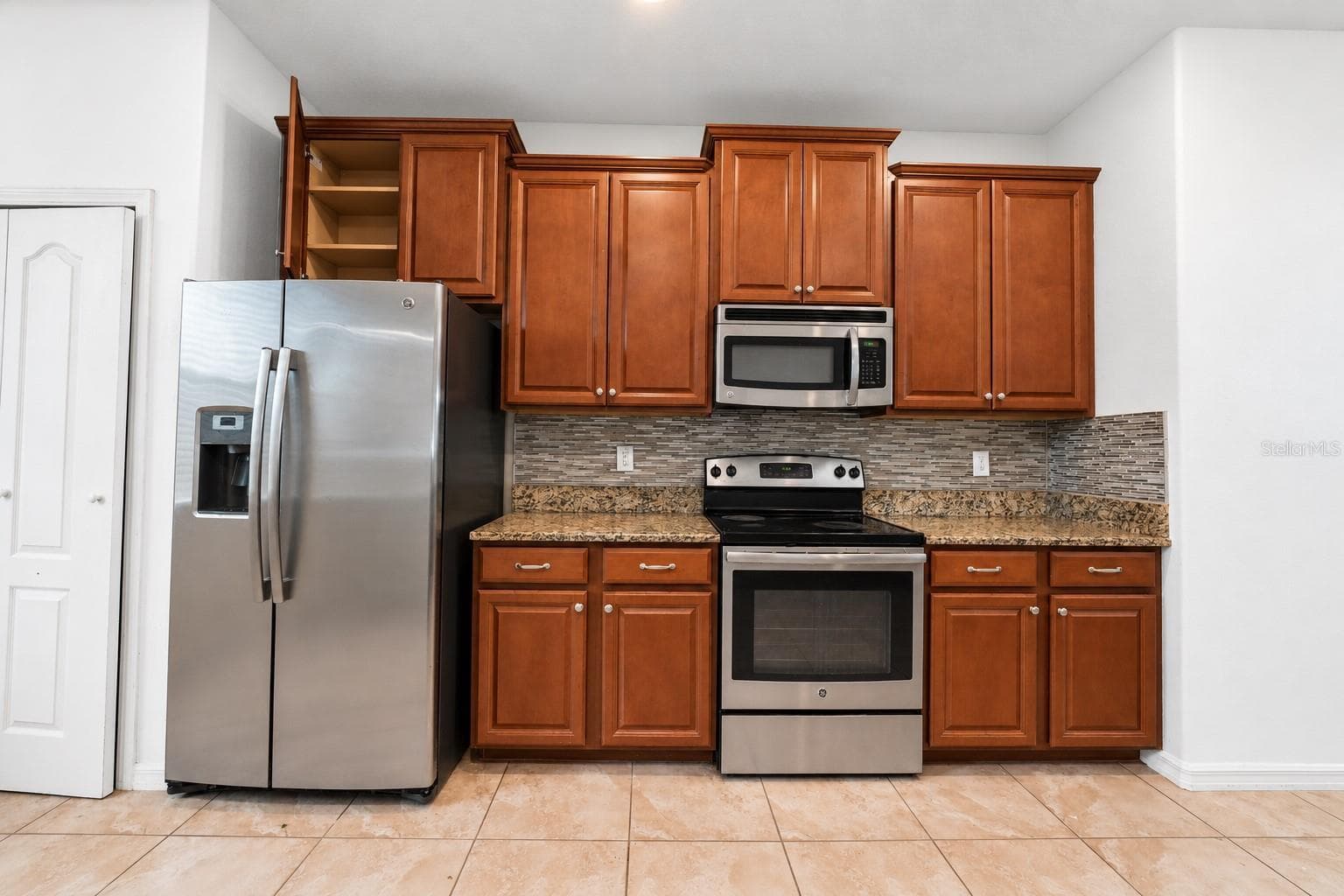 Single Family Residence at 16716 MYRTLE SAND DR, WIMAUMA, photo 18 of 63