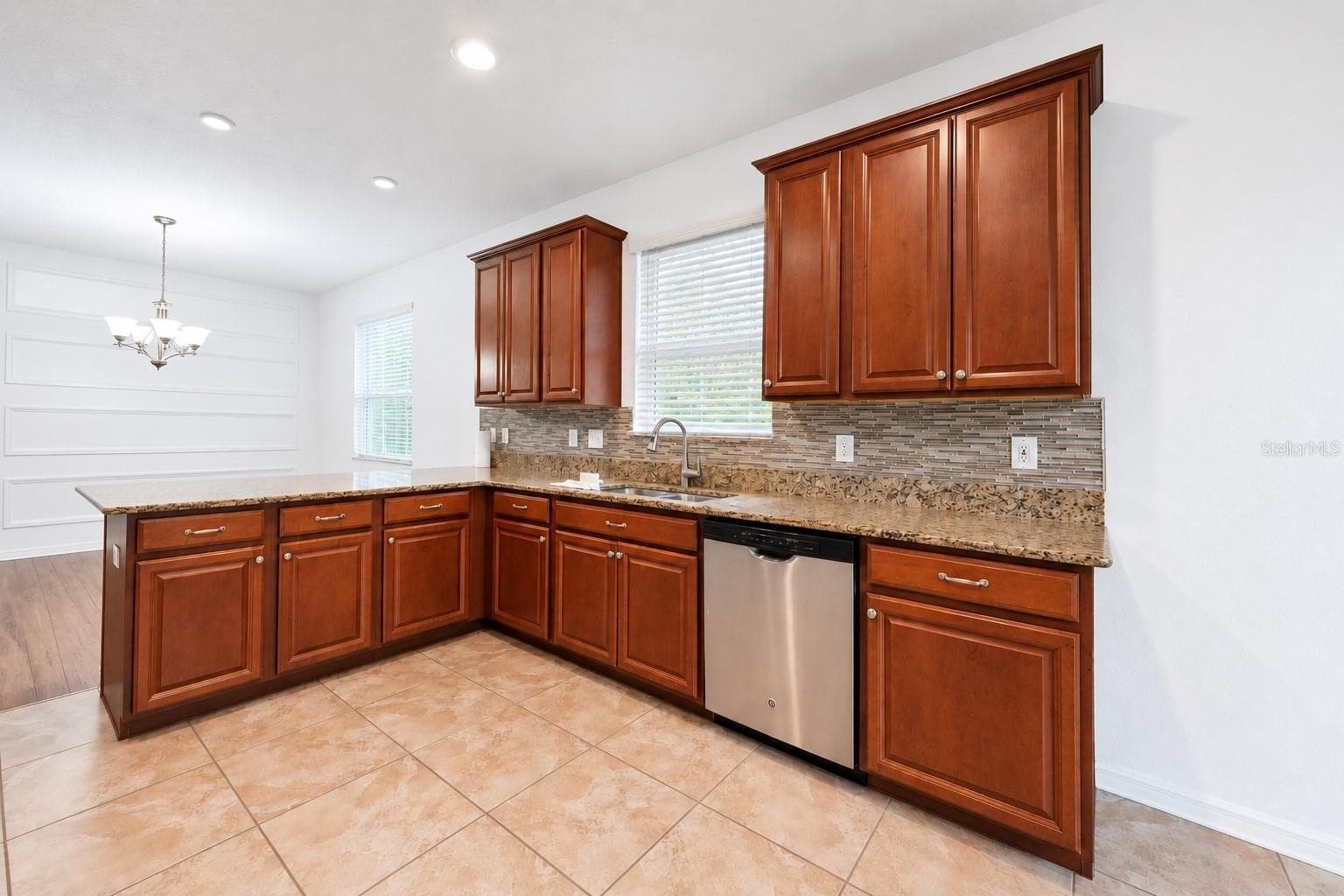Single Family Residence at 16716 MYRTLE SAND DR, WIMAUMA, photo 19 of 63