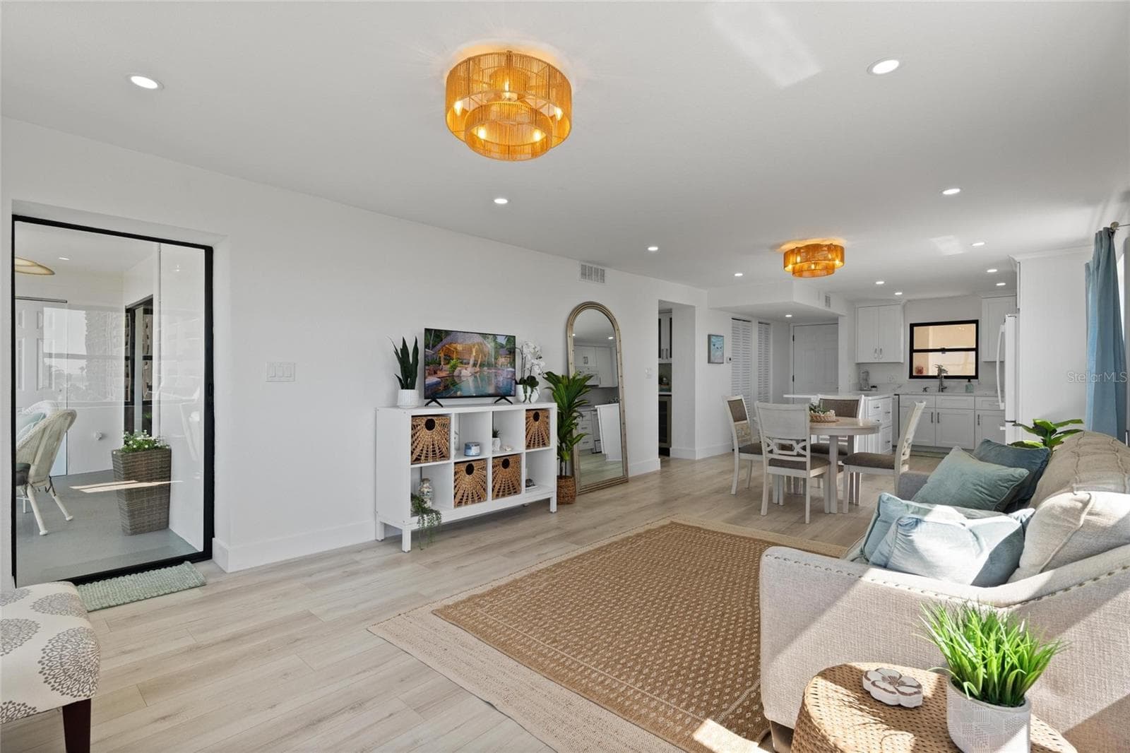 Condominium at 1230 GULF BLVD #601, CLEARWATER, photo 14 of 59