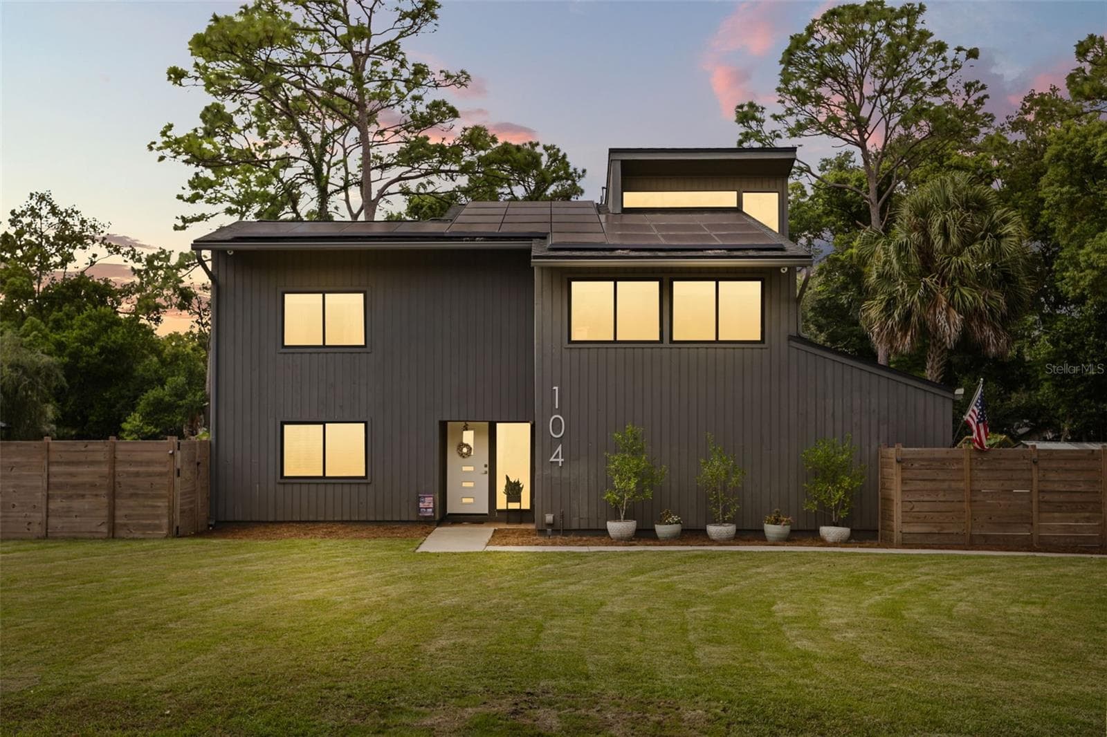 104 WILD FERN DR