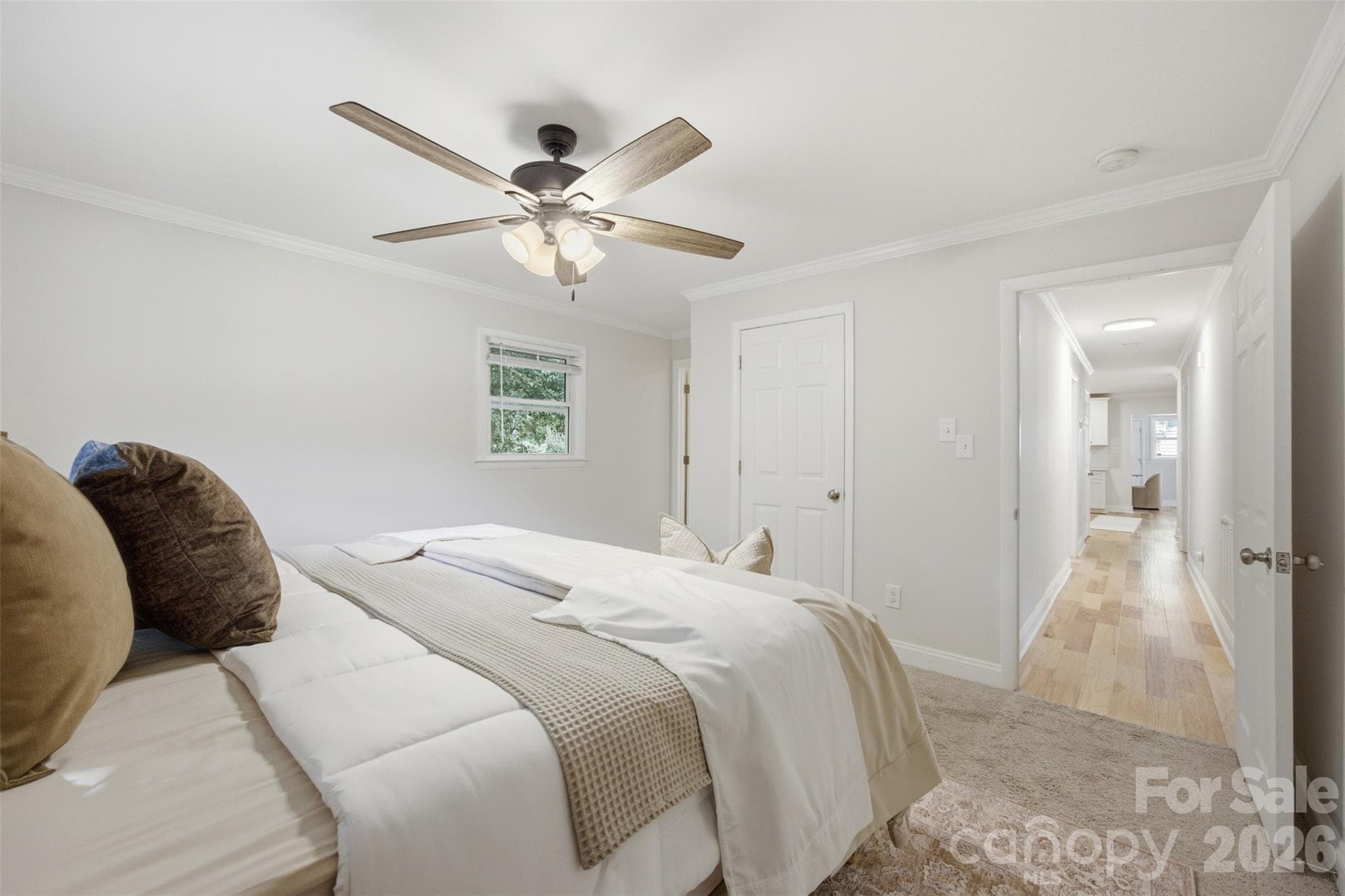 Single Family Residence at 314 Dogwood Lane, Belmont, photo 15 of 37