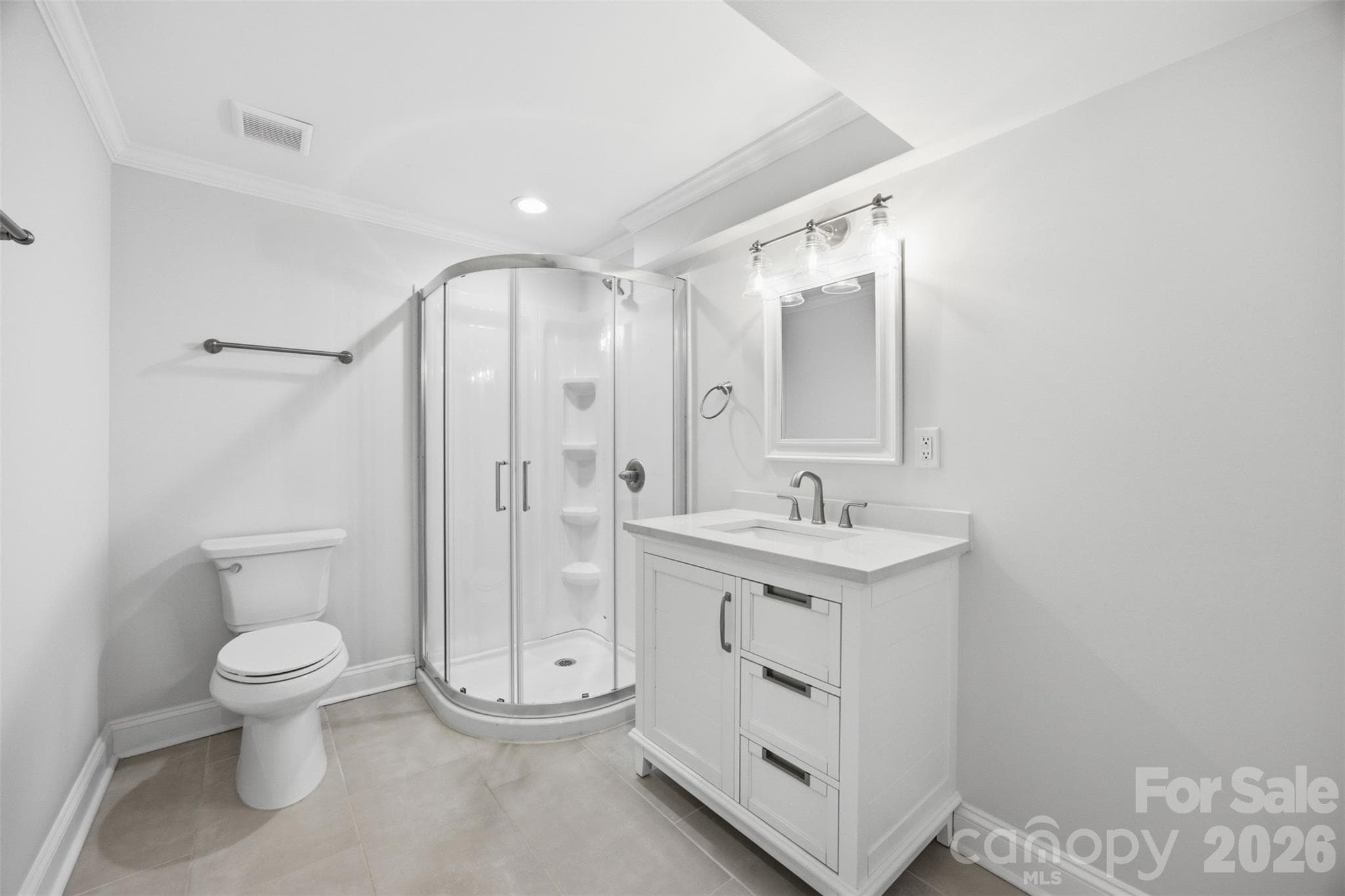 Single Family Residence at 314 Dogwood Lane, Belmont, photo 17 of 37
