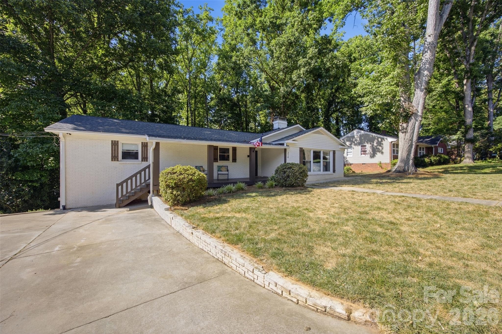 Single Family Residence at 314 Dogwood Lane, Belmont, photo 24 of 37