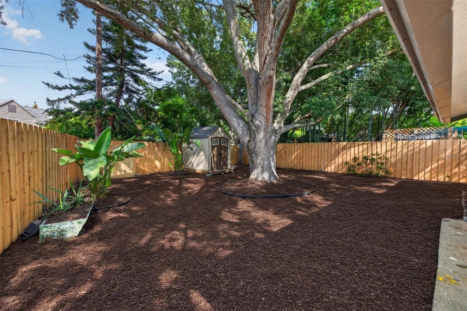 Single Family Residence at 911 29TH ST N, ST PETERSBURG, photo 36 of 46