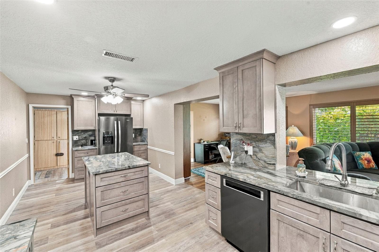 Condominium at 3659 100TH TER N #4, PINELLAS PARK, photo 9 of 30