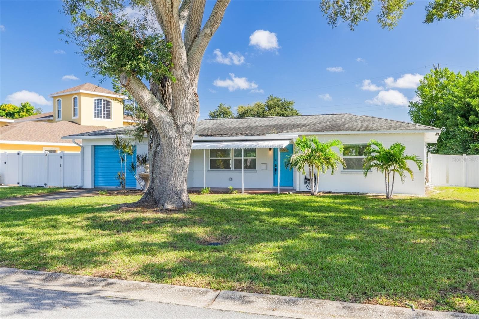 Single Family Residence at 2001 41ST ST N, ST PETERSBURG, photo 12 of 41