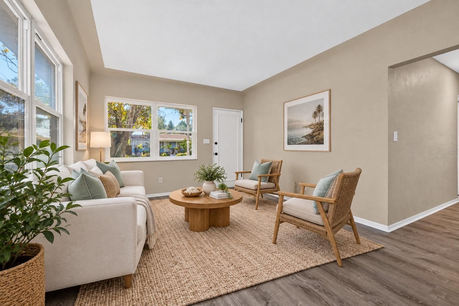 Virtually staged - 2114 53RD ST S, GULFPORT