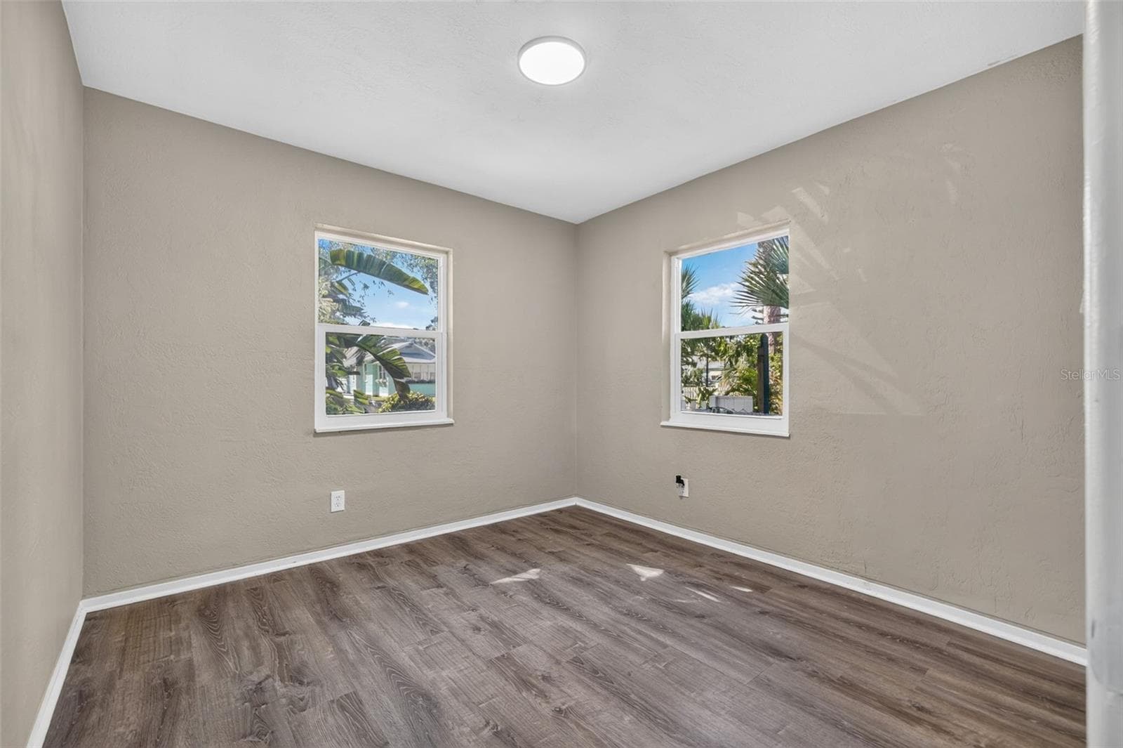 Single Family Residence at 2114 53RD ST S, GULFPORT, photo 12 of 19