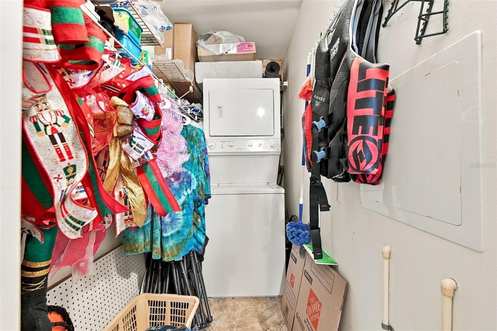 Walk in closet and Laundry - 1901 ANDOVER WAY #37, SUN CITY CENTER
