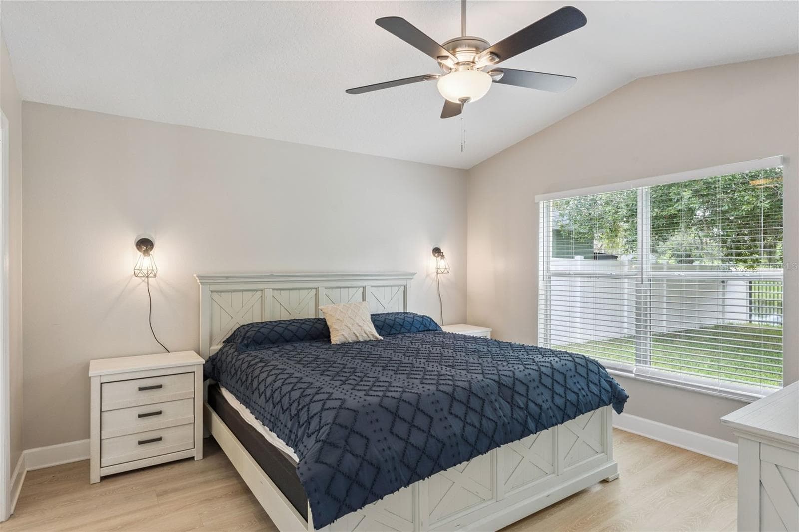 Single Family Residence at 11460 BROWN QUAIL CT, ORLANDO, photo 14 of 33