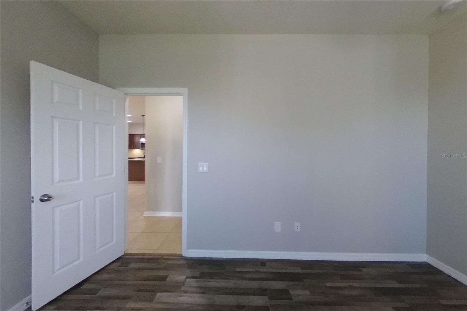 Single Family Residence at ST CLOUD, photo 7 of 17