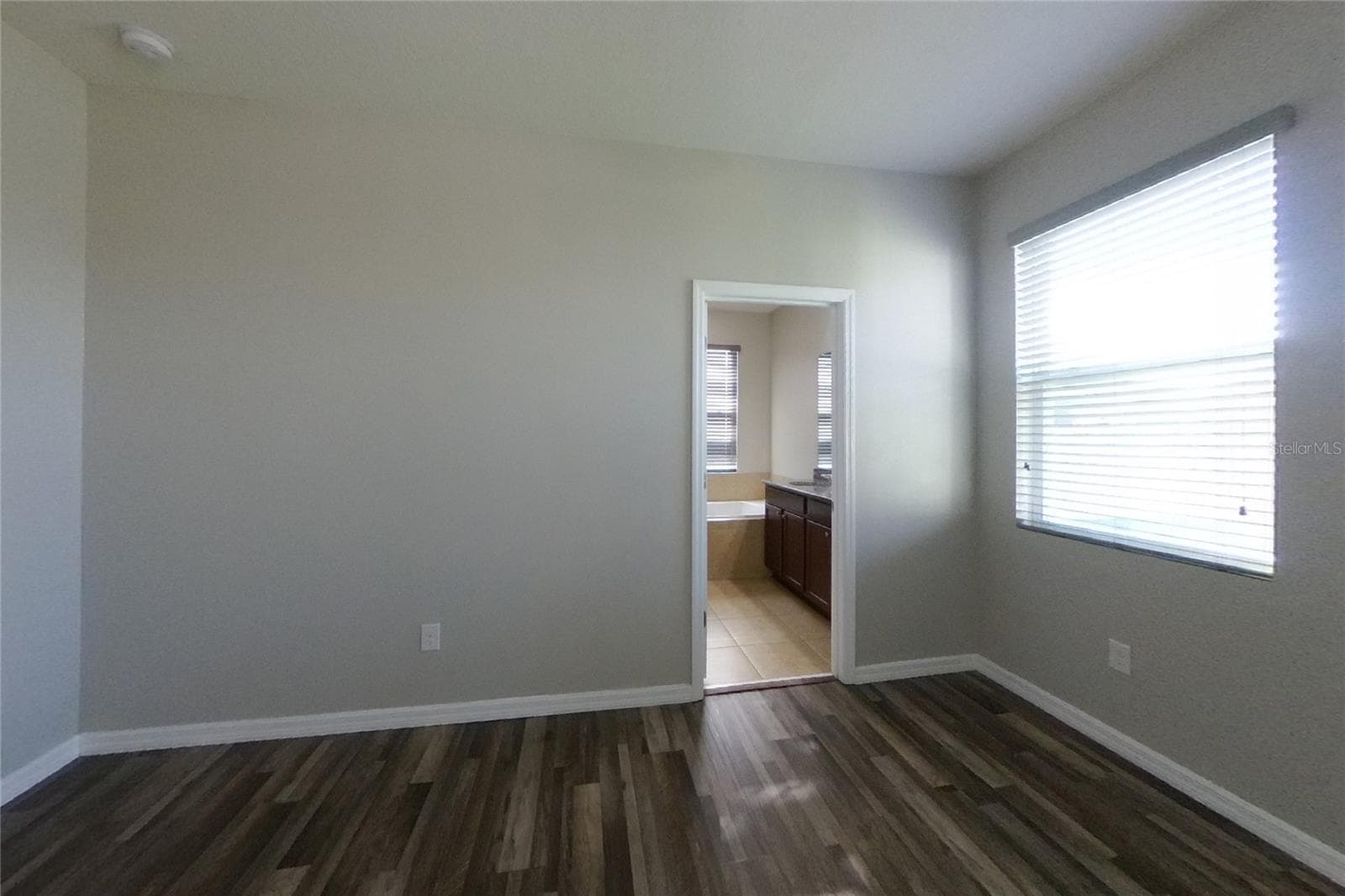 Single Family Residence at ST CLOUD, photo 8 of 17