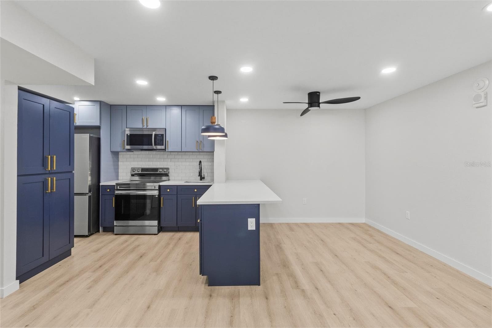 Condominium at 3232 LAKE PINE WAY E #A2, TARPON SPRINGS, photo 3 of 25