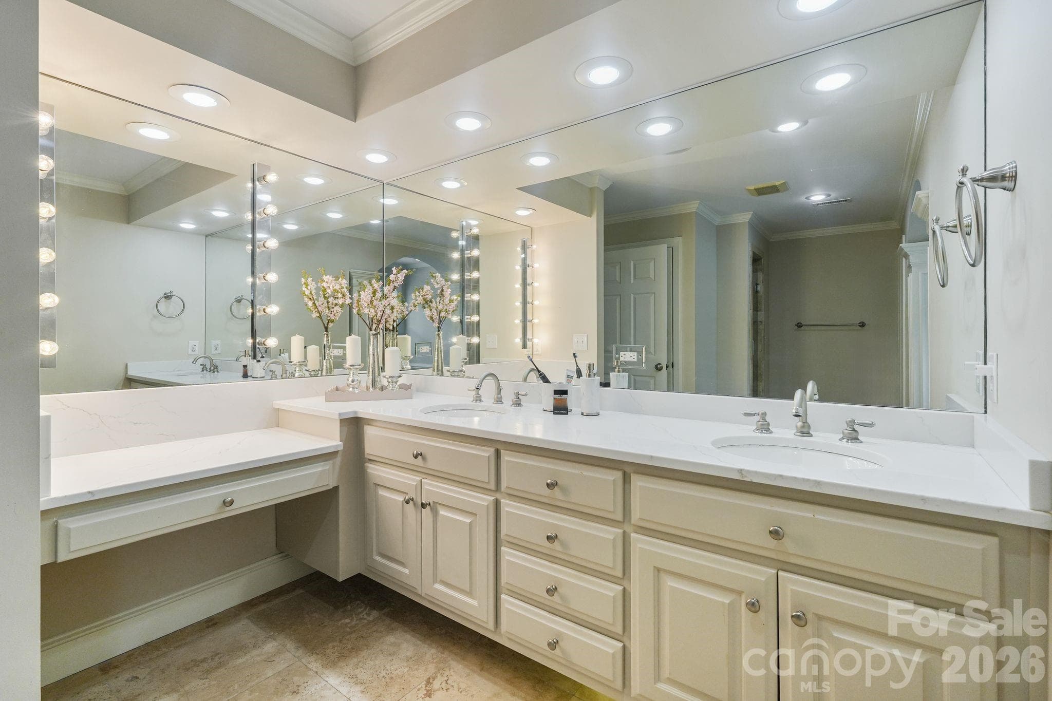 Primary Bath - 815 36TH Avenue Place NW, Hickory