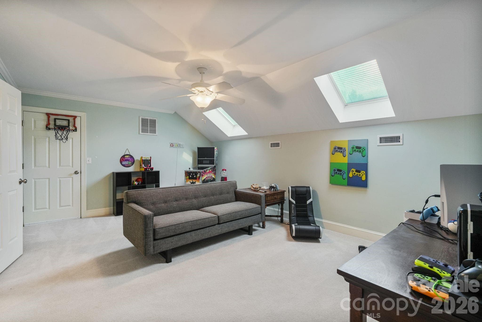 Single Family Residence at 815 36TH Avenue Place NW, Hickory, photo 34 of 45