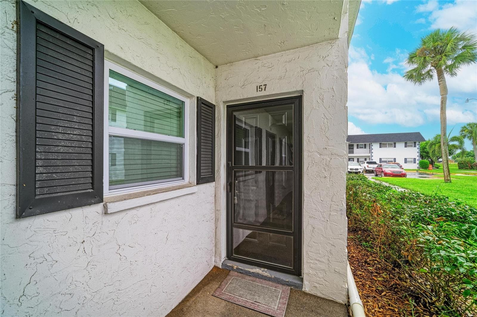 Condominium at 303 47TH AVENUE DR W #157, BRADENTON, photo 3 of 46