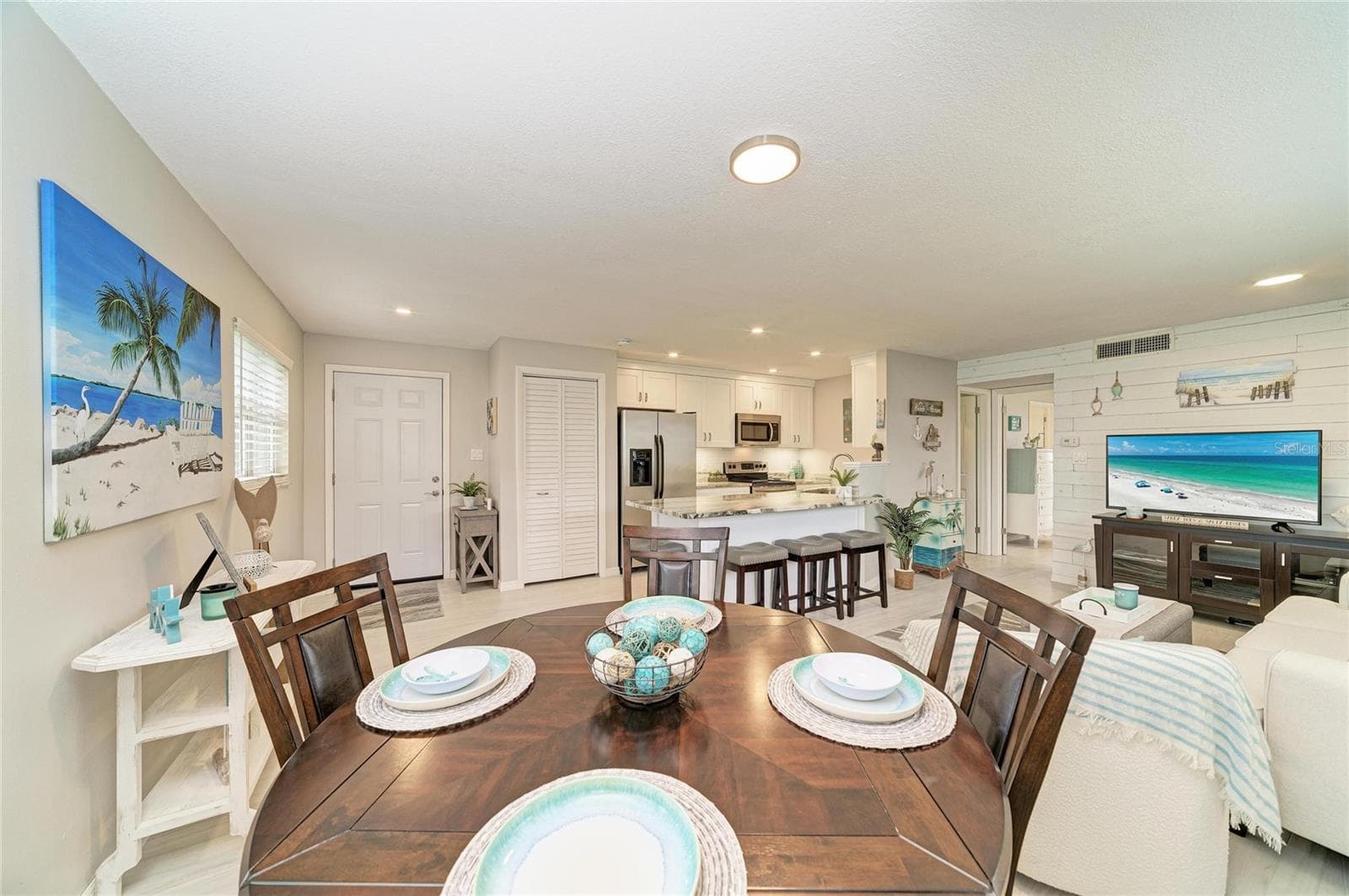 Condominium at 303 47TH AVENUE DR W #157, BRADENTON, photo 9 of 46