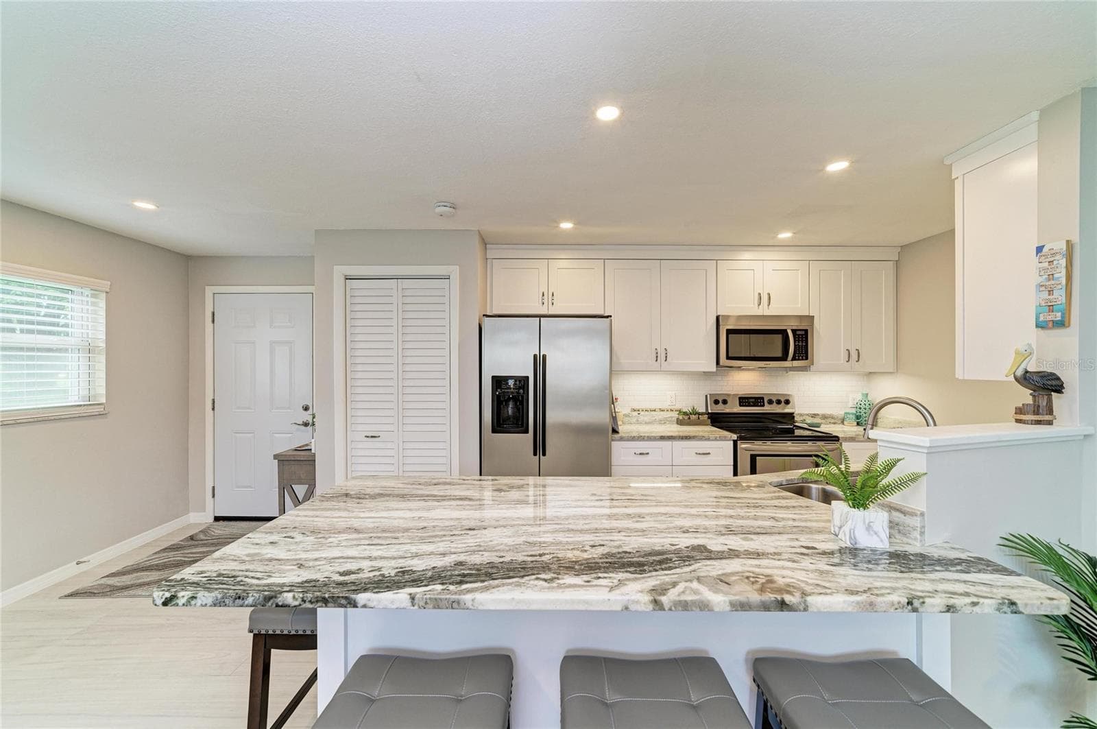 Condominium at 303 47TH AVENUE DR W #157, BRADENTON, photo 15 of 46