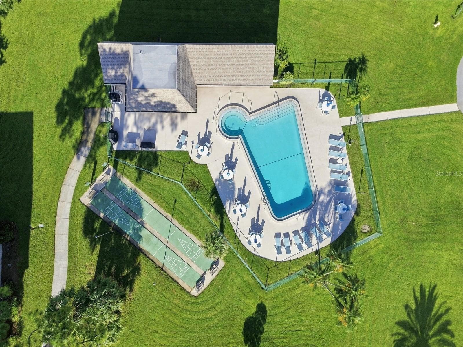 Condominium at 1370 HEATHER RIDGE BLVD #104, DUNEDIN, photo 31 of 39