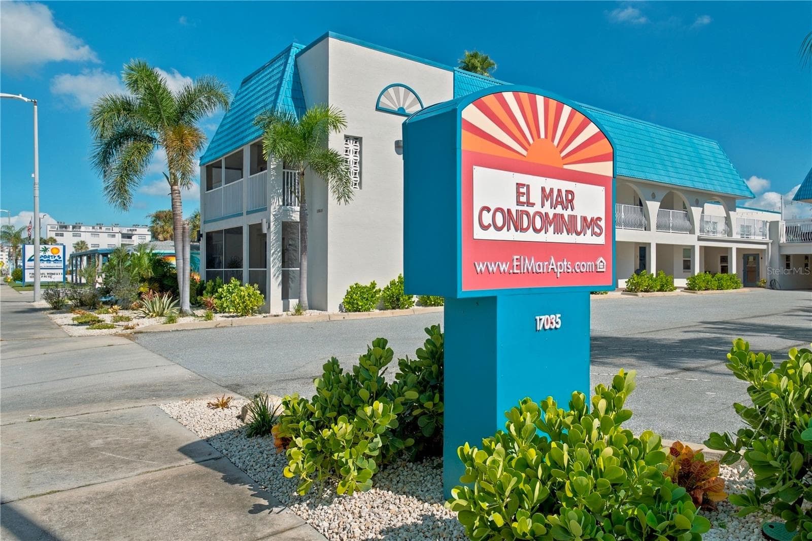 17035 GULF BLVD #108