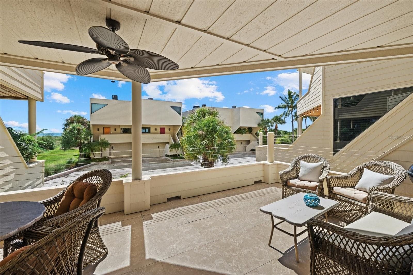 Condominium at 548 BEACH RD #A, SARASOTA, photo 4 of 40
