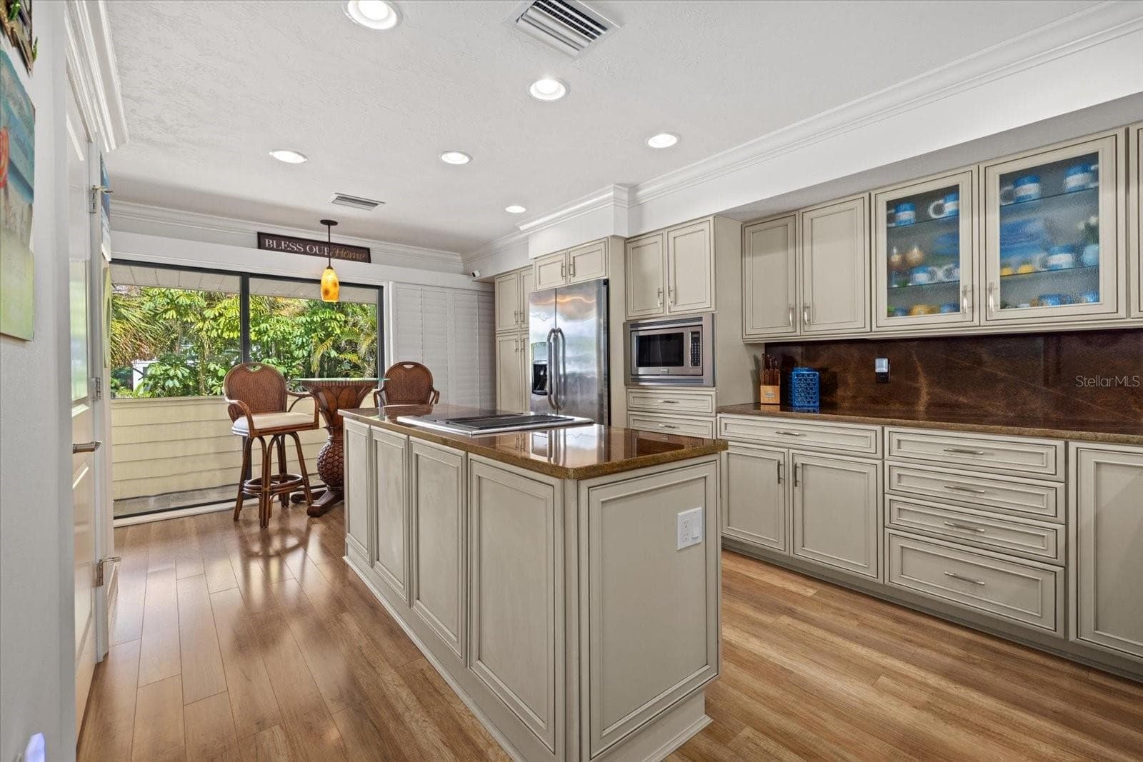 Condominium at 548 BEACH RD #A, SARASOTA, photo 6 of 40