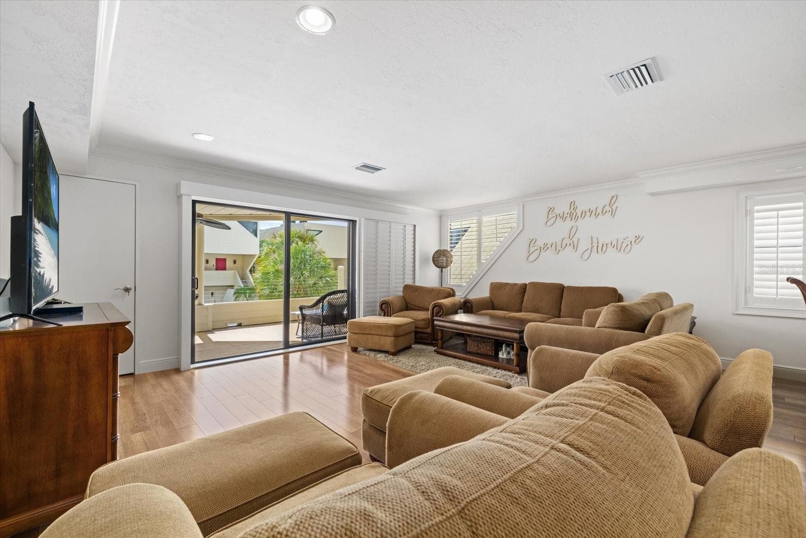 Condominium at 548 BEACH RD #A, SARASOTA, photo 16 of 40