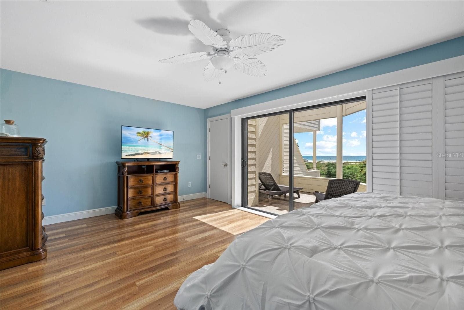 Condominium at 548 BEACH RD #A, SARASOTA, photo 23 of 40