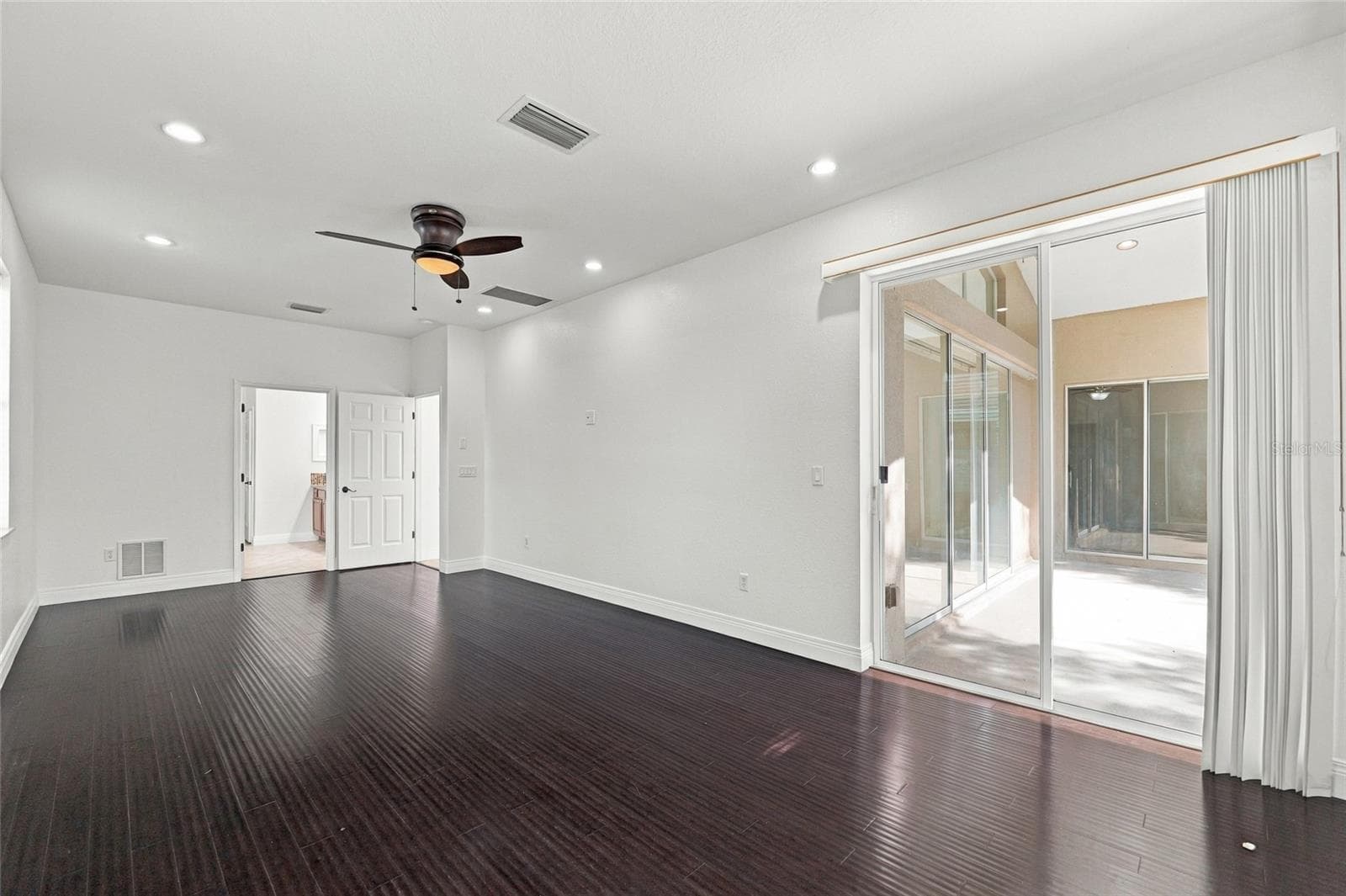 Single Family Residence at 4143 WILDSTAR CIR, WESLEY CHAPEL, photo 32 of 88