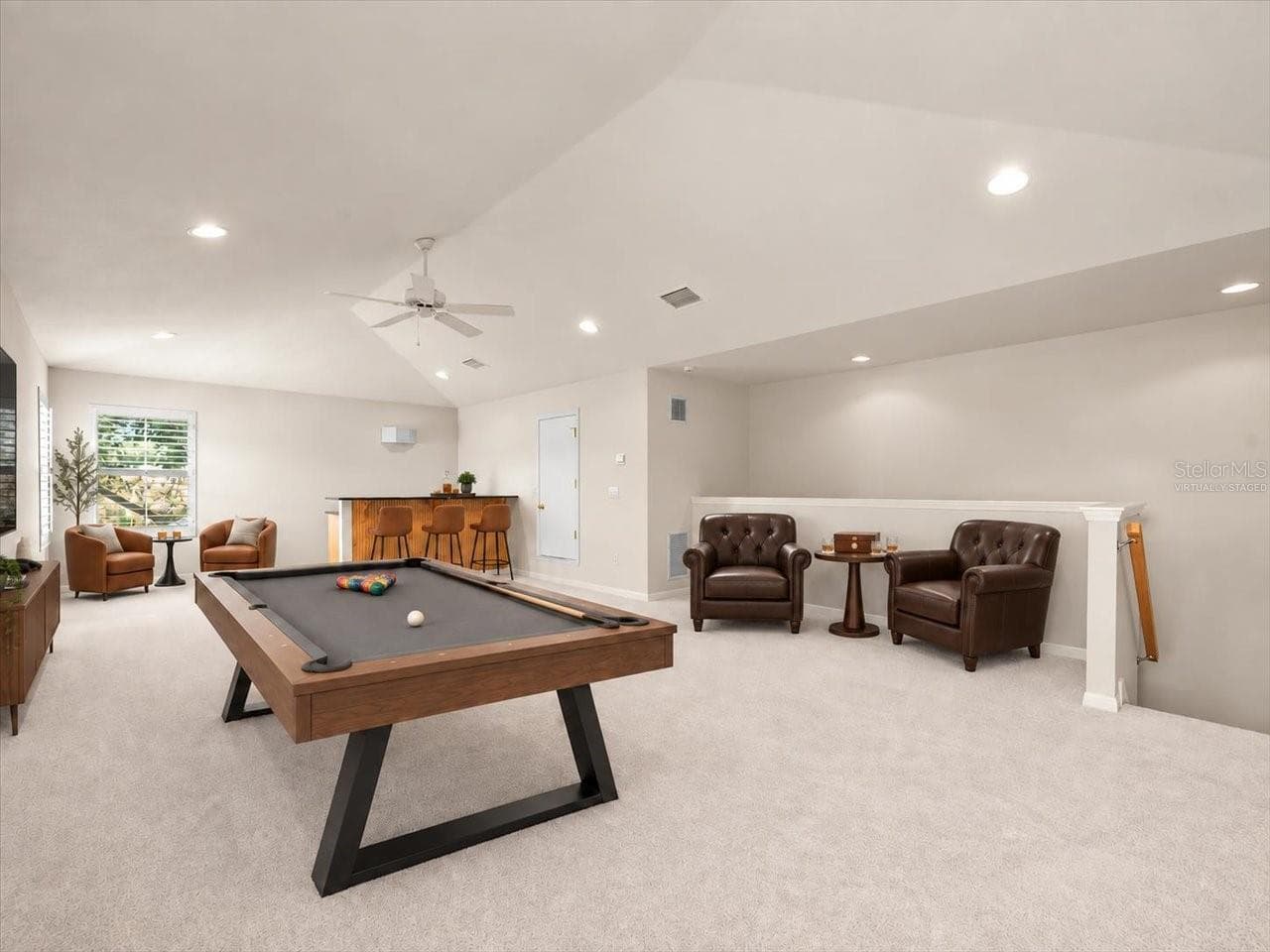 virtually staged - 15019 LAKE EMERALD BLVD, TAMPA