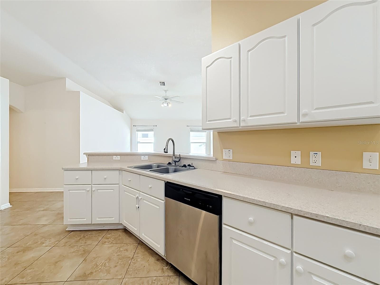 Single Family Residence at 8024 SW 62ND AVE, OCALA, photo 10 of 45