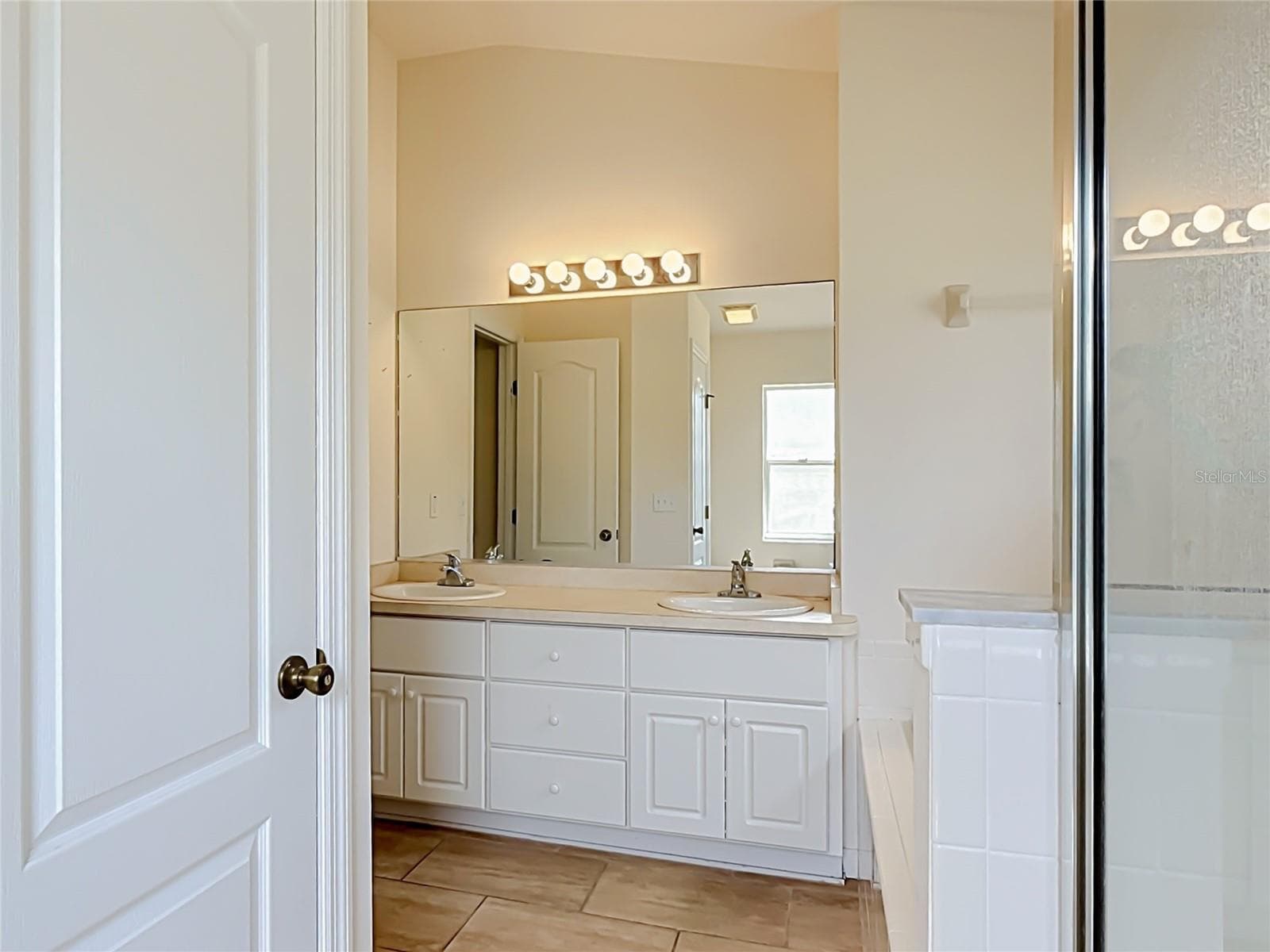 Single Family Residence at 8024 SW 62ND AVE, OCALA, photo 24 of 45