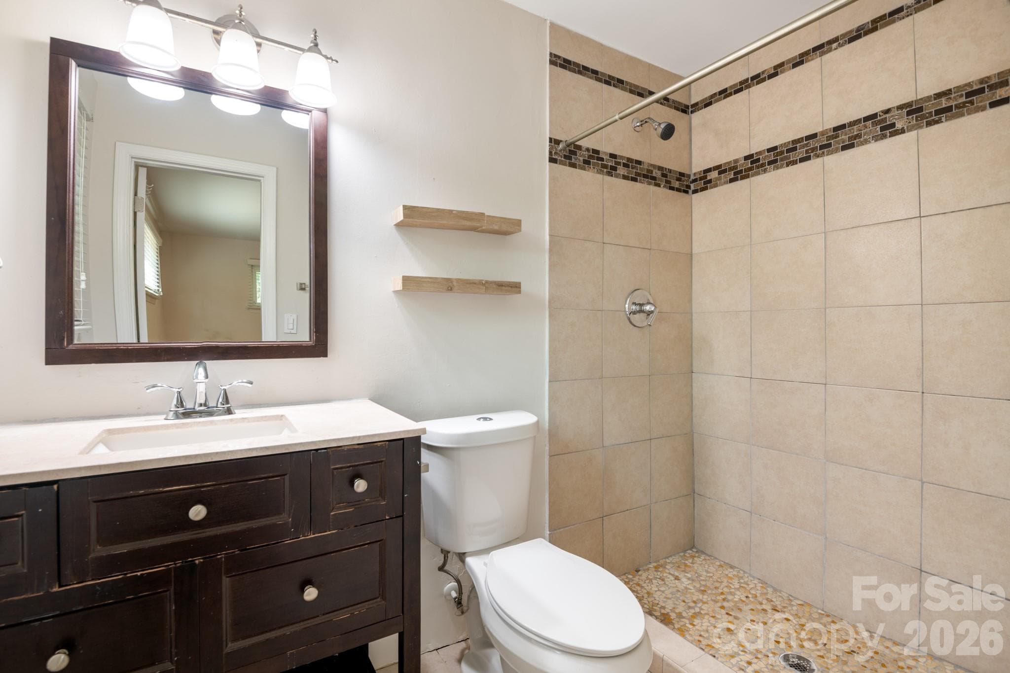Primary Bathroom - 6414 Elmwood Circle, Charlotte