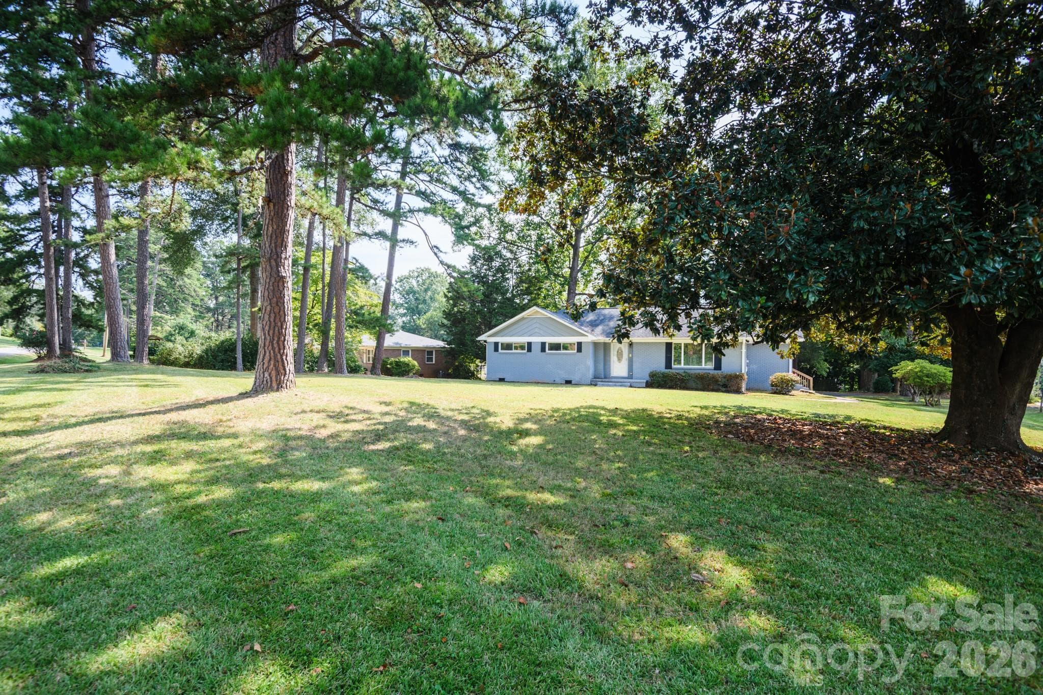 Single Family Residence at 6414 Elmwood Circle, Charlotte, photo 18 of 48